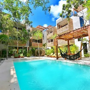 https://suk-ha-2-bedroom-apartment-la-veleta.allrivieramayahotels.com