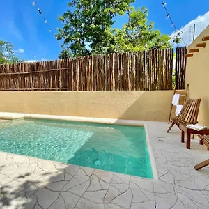 https://casa-baklis-tulum.allrivieramayahotels.com