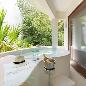 Vakantiehuis Intimo - Clothing Optional, Tulum Pueblo
